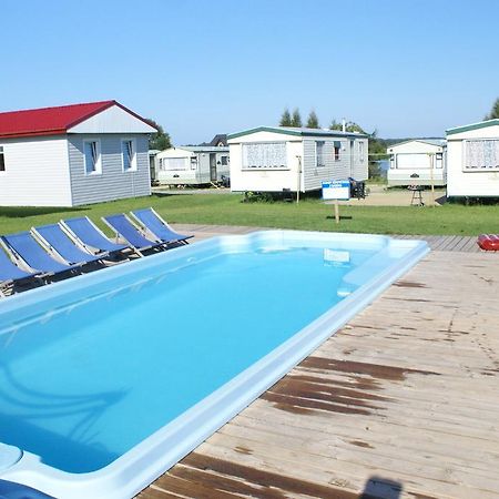 Cuma Camp Villa Sarbinowo Exteriör bild