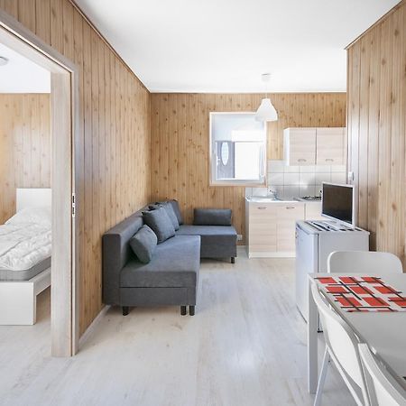 Cuma Camp Villa Sarbinowo Exteriör bild